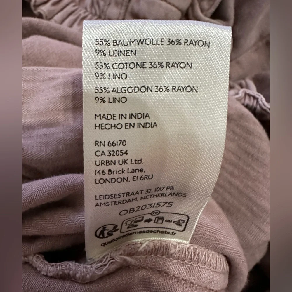 Free People Slow Motion Pull on Shorts in Mauve - Size M - Picture 7 of 8